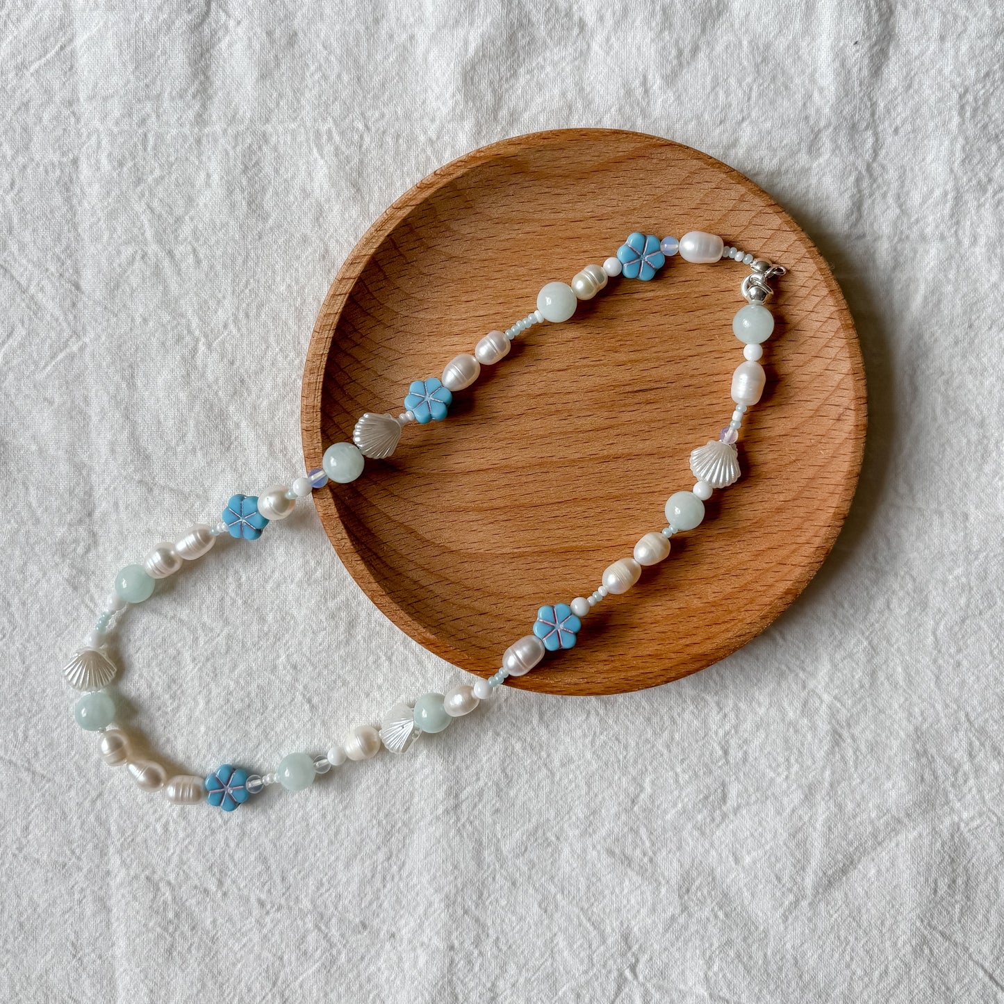 Necklace "Sea foam"