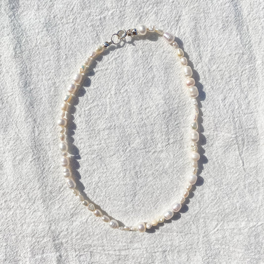 Pearl necklace "Ivory"