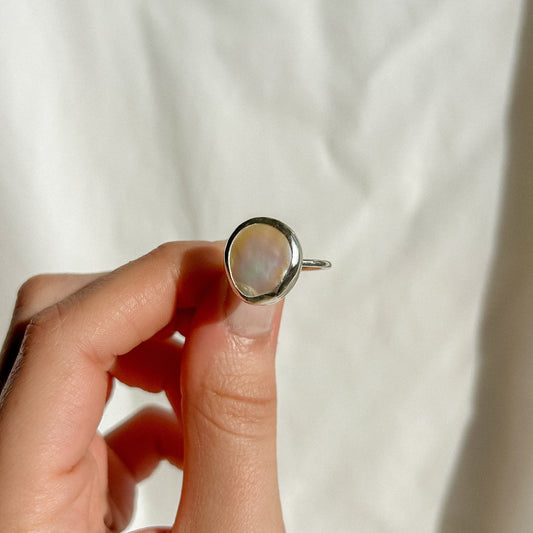 Round keshi pearl ring 18